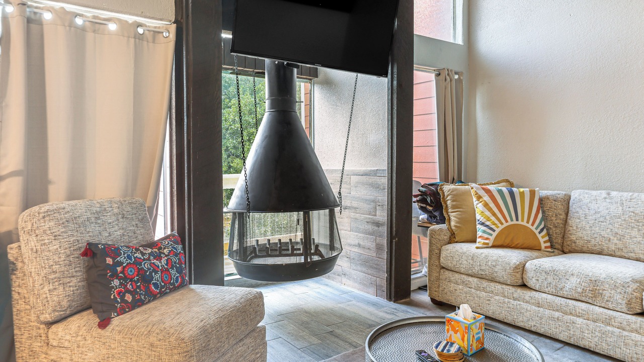 Photo of Bedroom in Point Venture