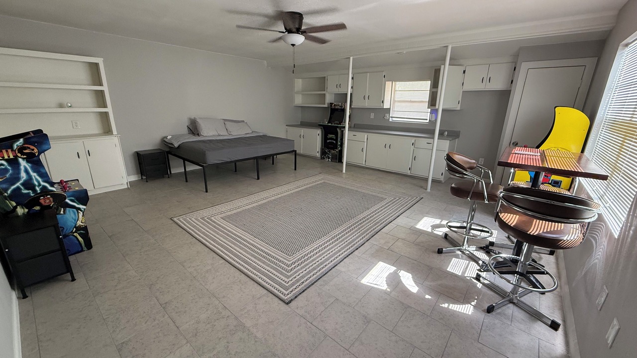 Photo of Bedroom in Lake Brownwood
