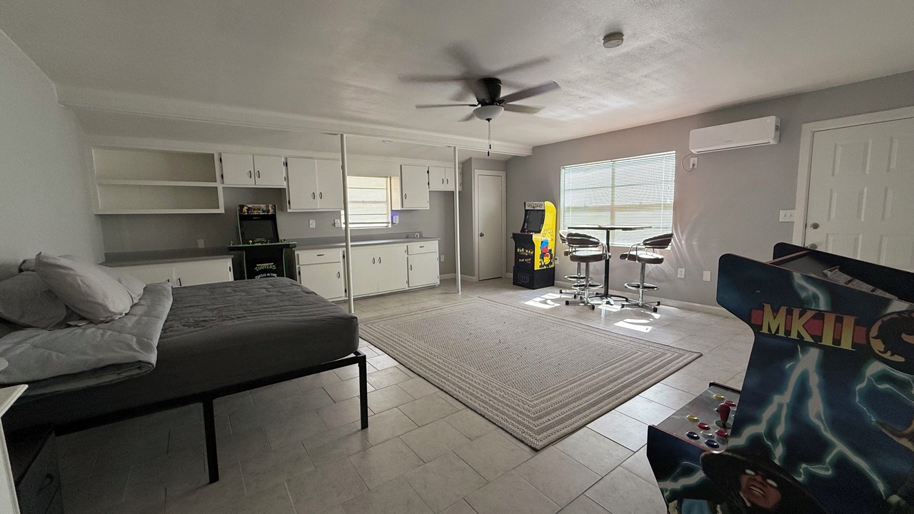 Photo of Bedroom in Lake Brownwood