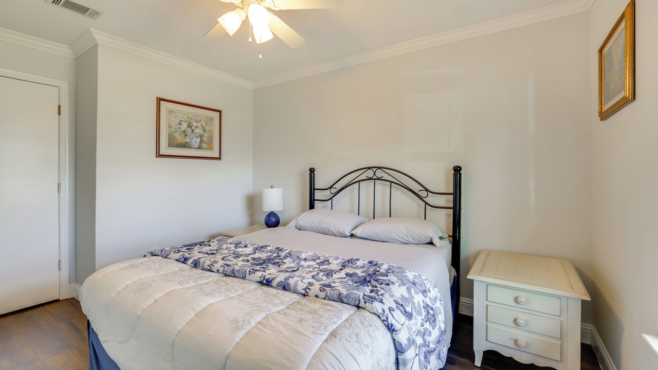 Photo of Bedroom in Irving