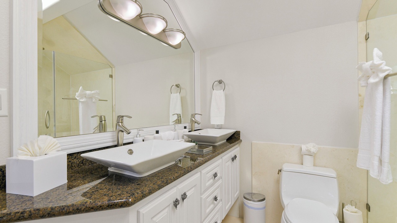 Photo of Bathroom in Clear Lake Shores