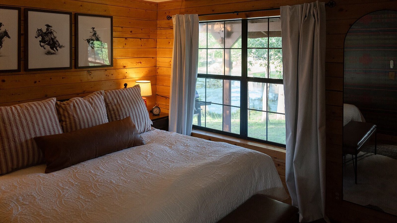 Photo of Bedroom in Somerville