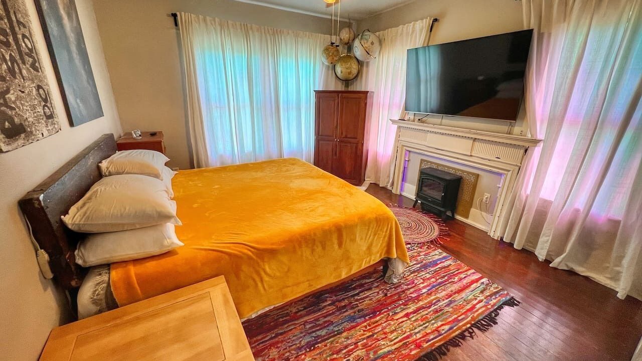 Photo of Bedroom in Arlington Heights