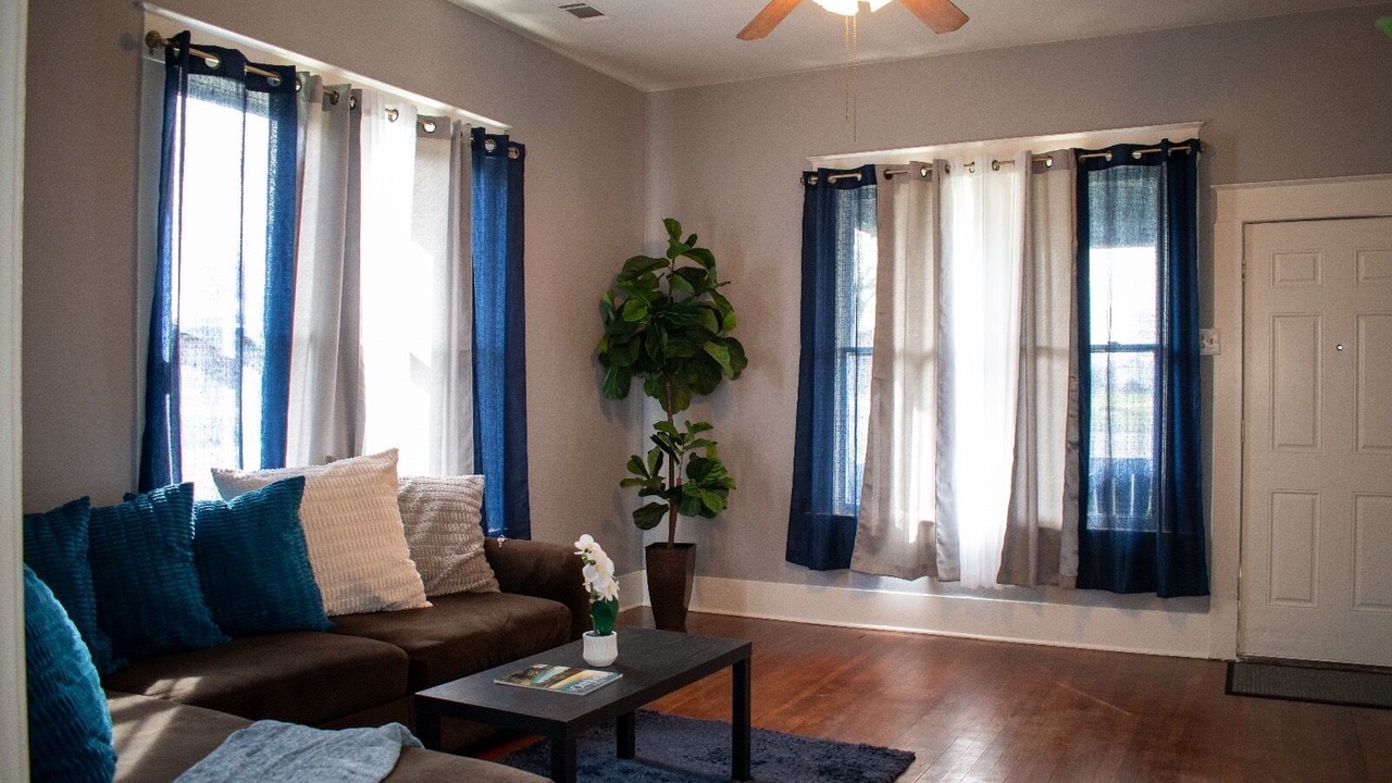Photo of Livingroom in Temple