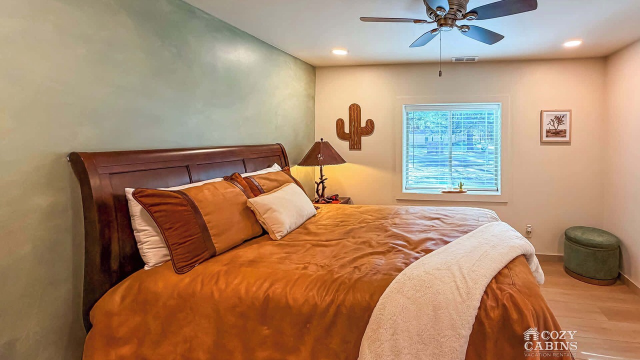 Photo of Bedroom in Ruidoso