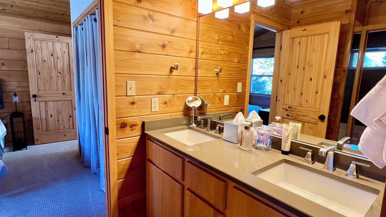 Photo of Bathroom in Dolores
