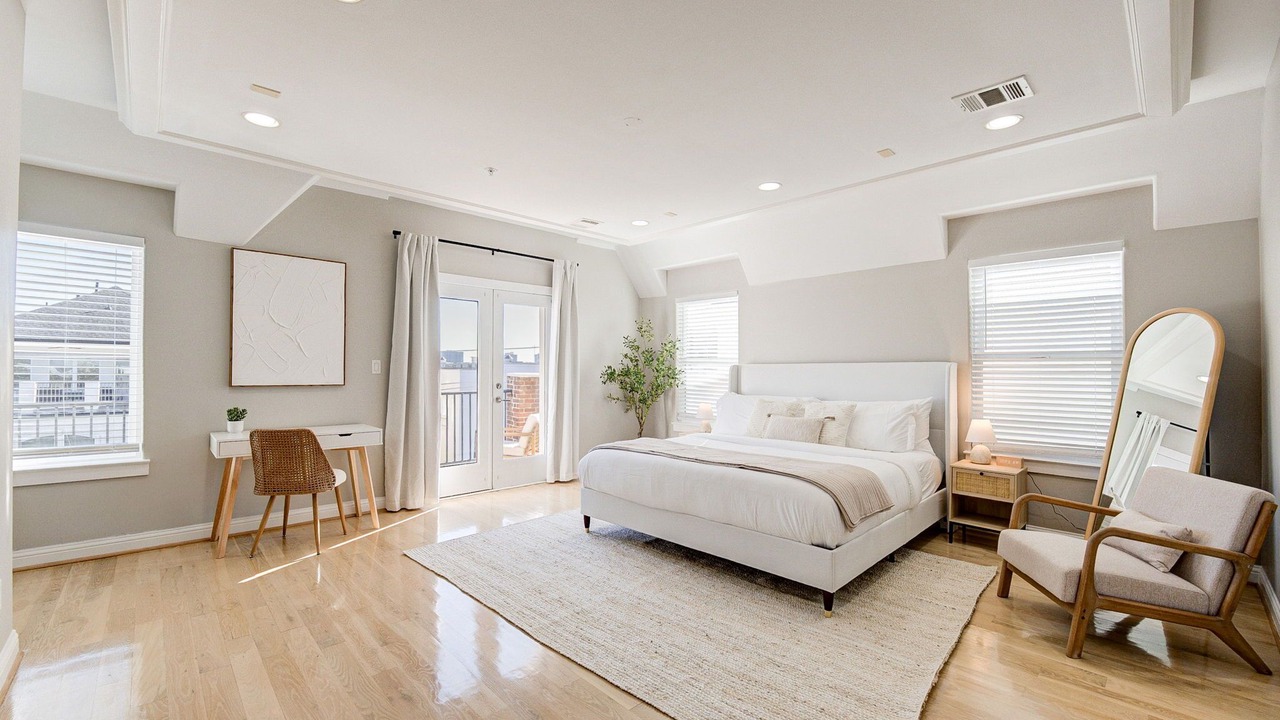 Photo of Bedroom in Greenway Plaza-Upper Kirby