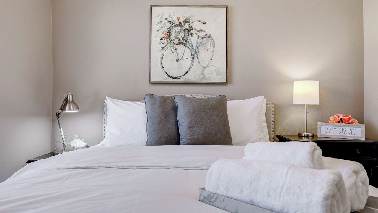 Photo of Bedroom in North San Antonio - SAT
