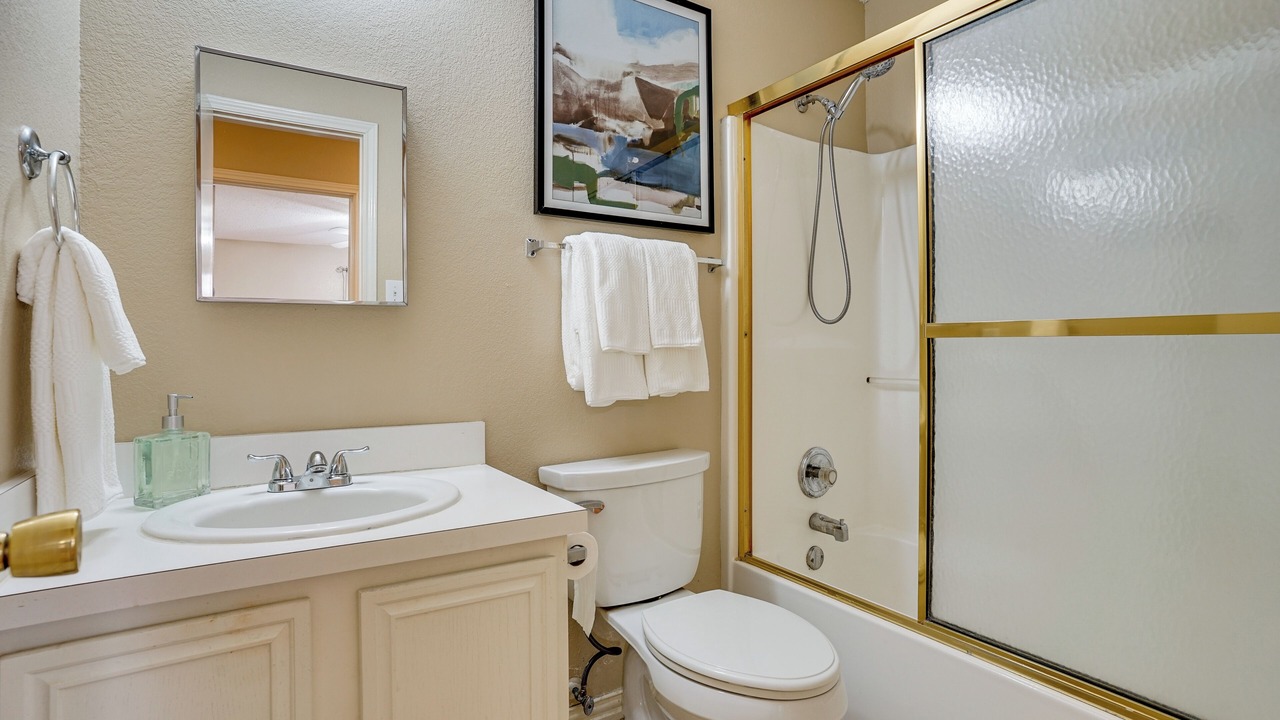 Photo of Bathroom in Fossil Creek