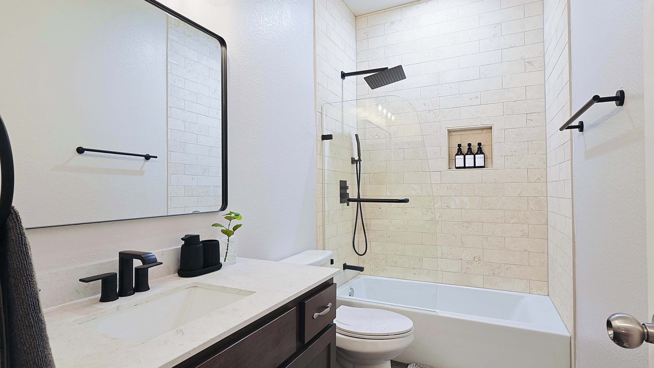 Photo of Bathroom in Royse City
