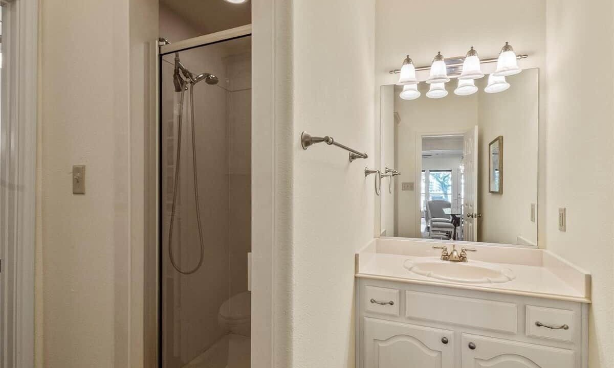 Photo of Bathroom in Log Cabin