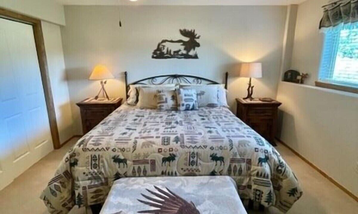 Photo of Bedroom in Pagosa Highlands