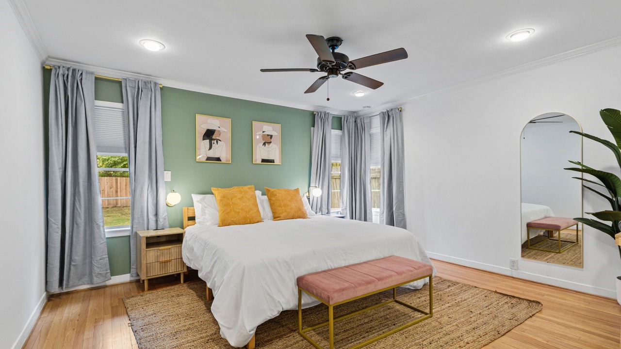 Photo of Bedroom in Braeswood Place