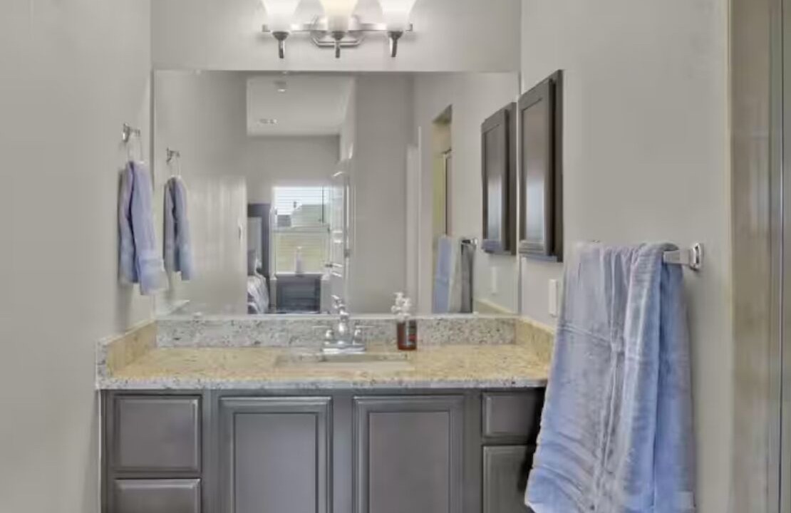 Photo of Bathroom in Biggs Field