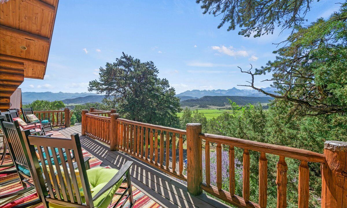 Photo of Patio Balcony in Pleasant Valley