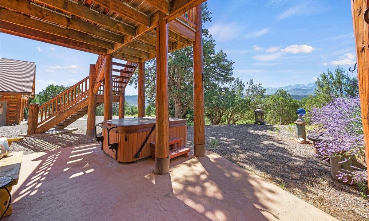 Photo of Patio Balcony in Pleasant Valley