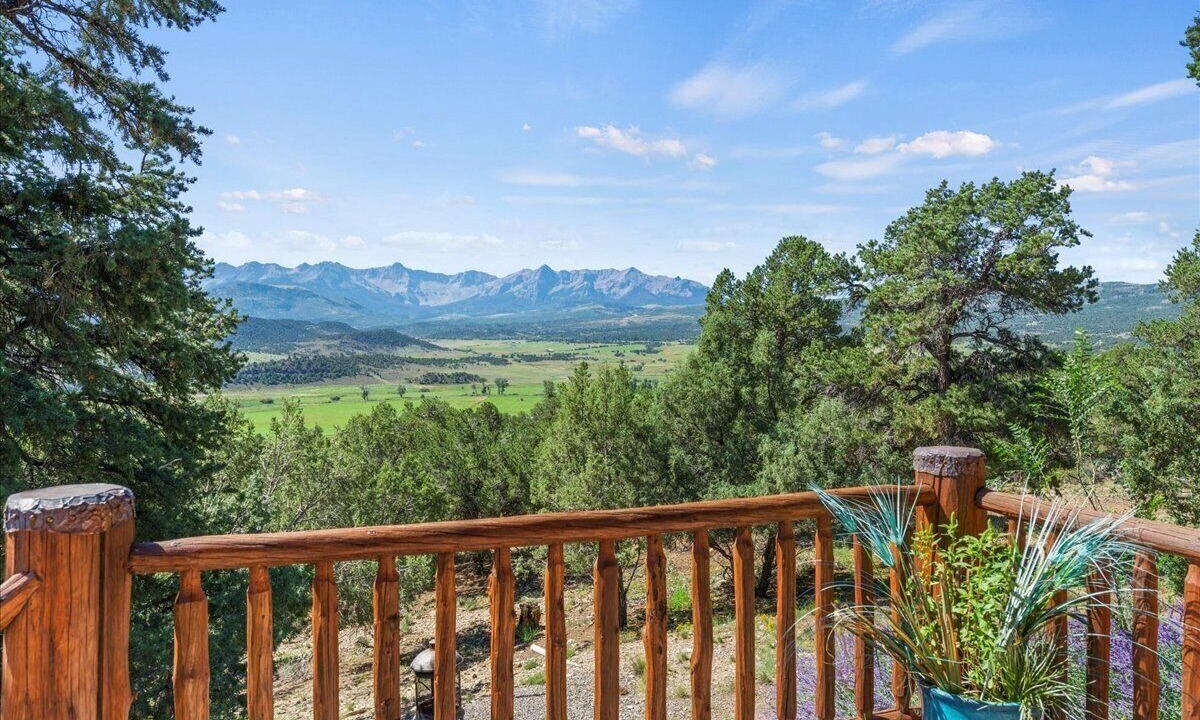 Photo of Outdoor in Pleasant Valley