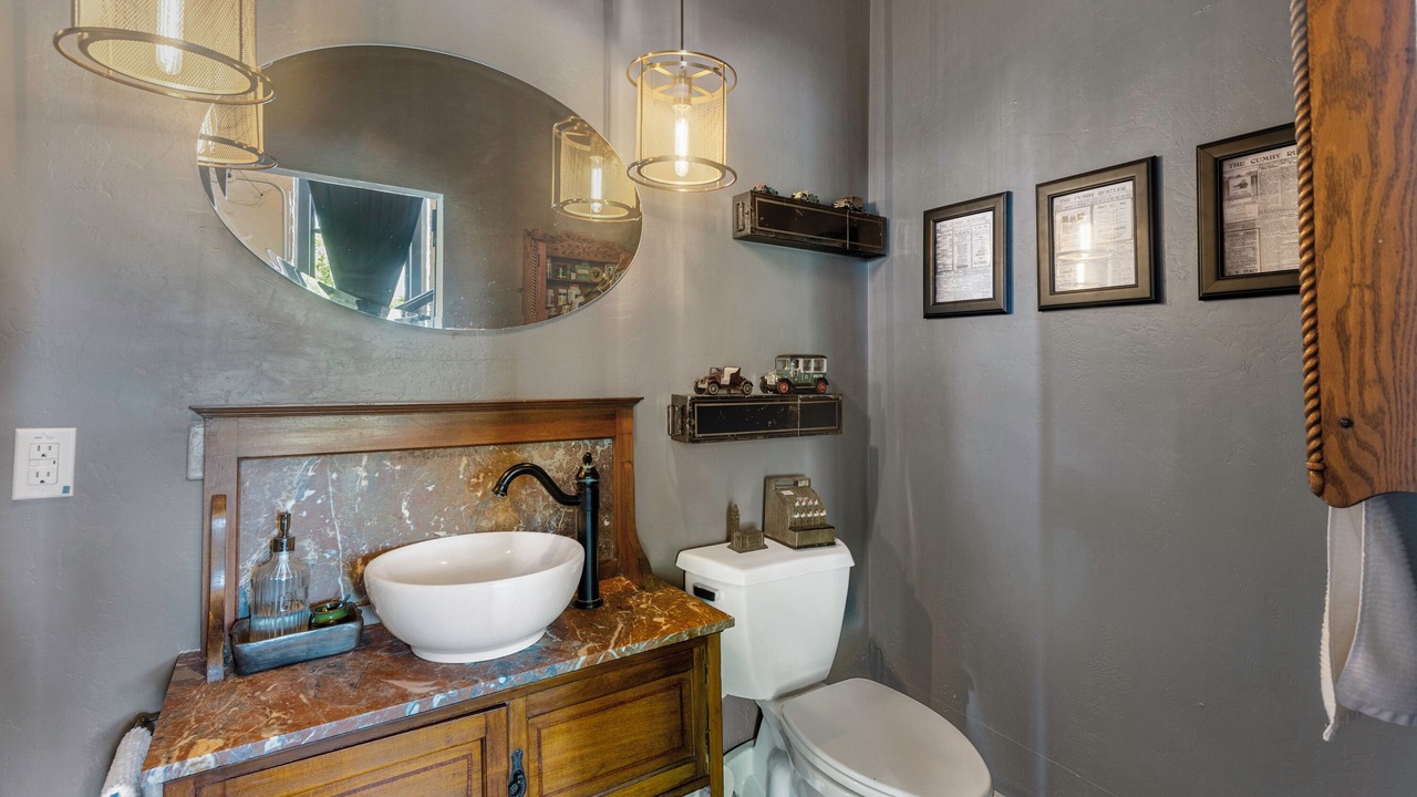 Photo of Bathroom in Cumby