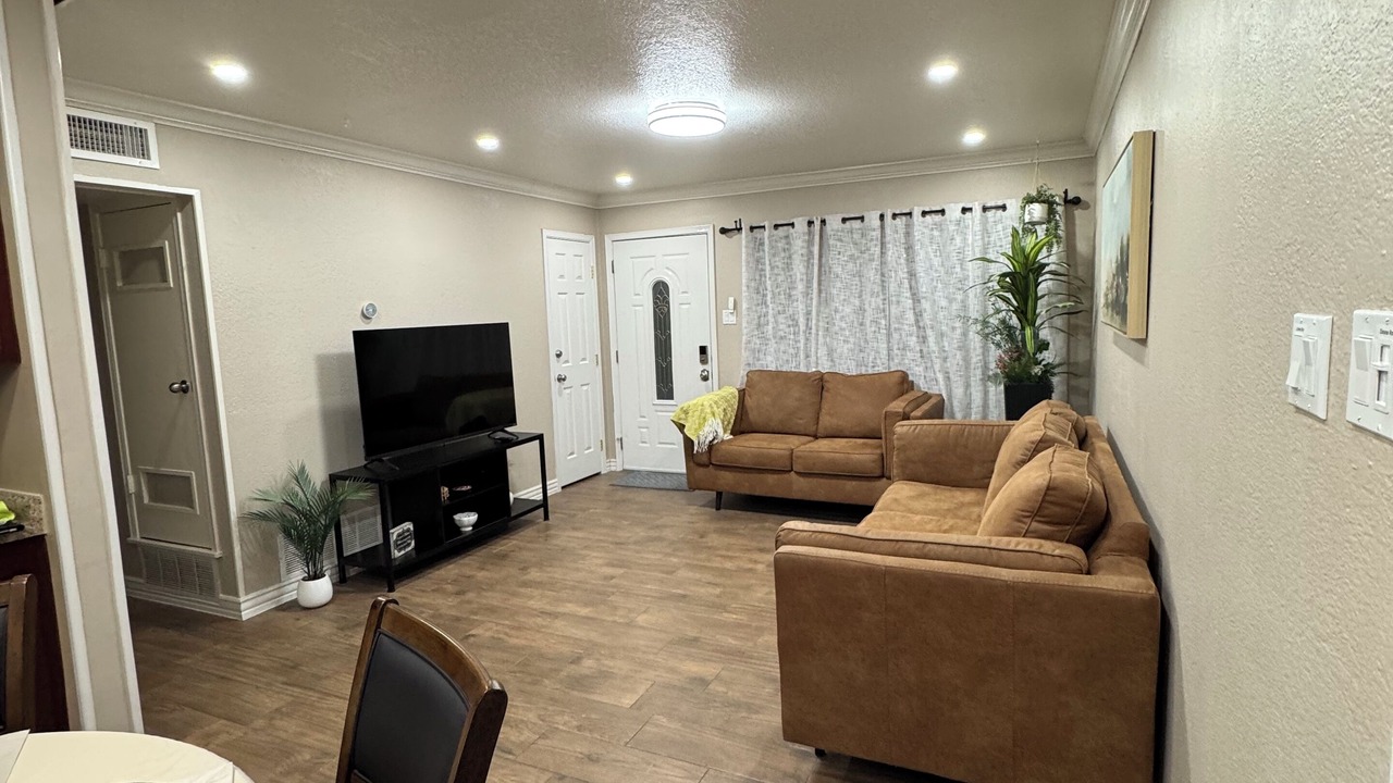 Photo of Livingroom in Northeast El Paso