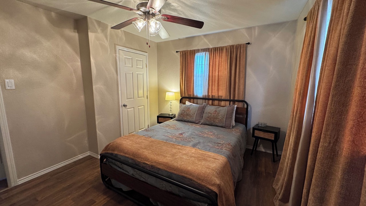 Photo of Bedroom in Northeast El Paso