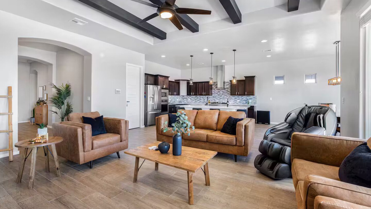 Photo of Livingroom in Rio Rancho