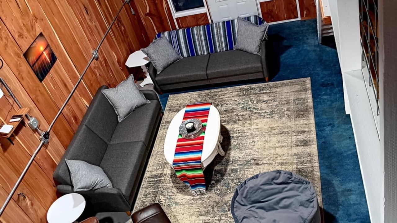 Photo of Livingroom in College Station