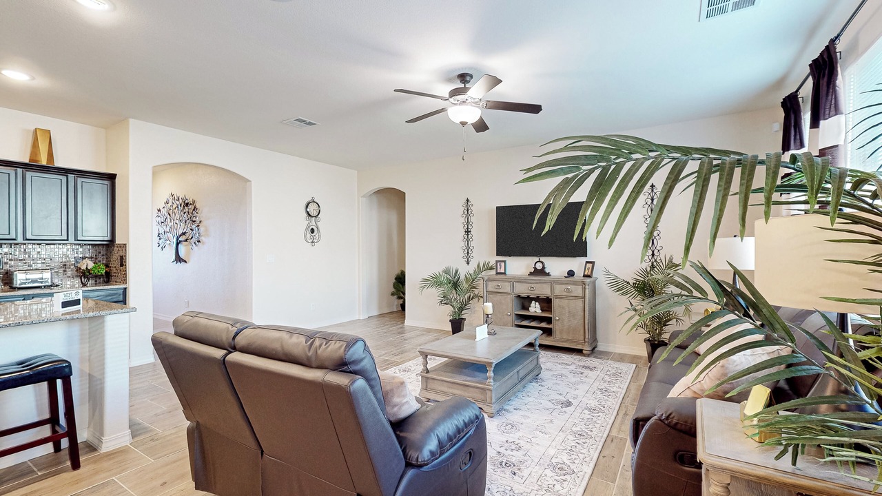 Photo of Livingroom in Biggs Field