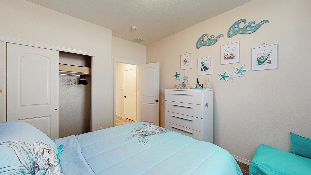 Photo of Bedroom in Biggs Field