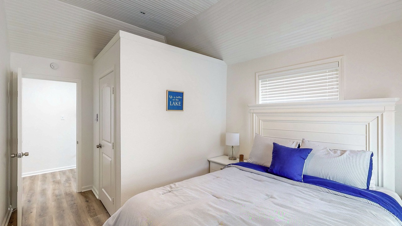 Photo of Bedroom in Pointblank
