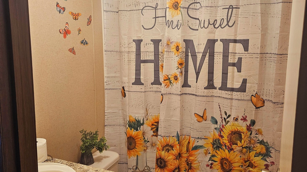 Photo of Bathroom in Madisonville