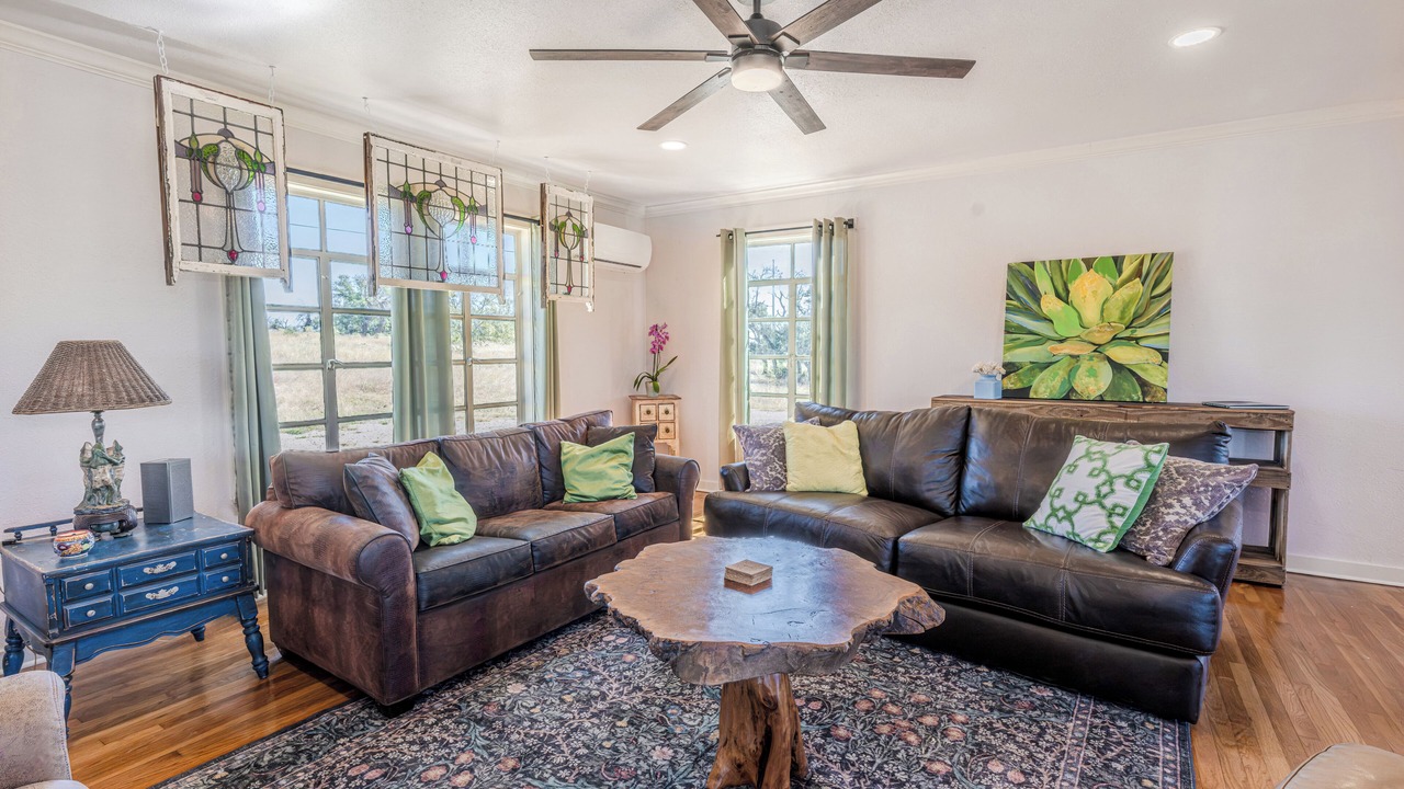 Photo of Livingroom in Fredericksburg