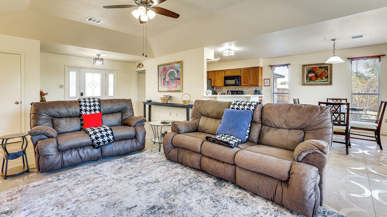 Photo of Livingroom in Wetmore