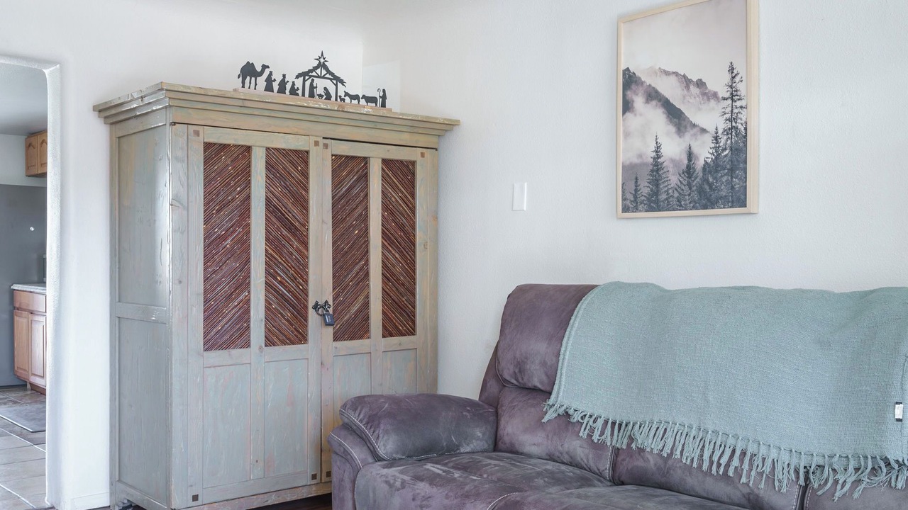 Photo of Livingroom in Albuquerque