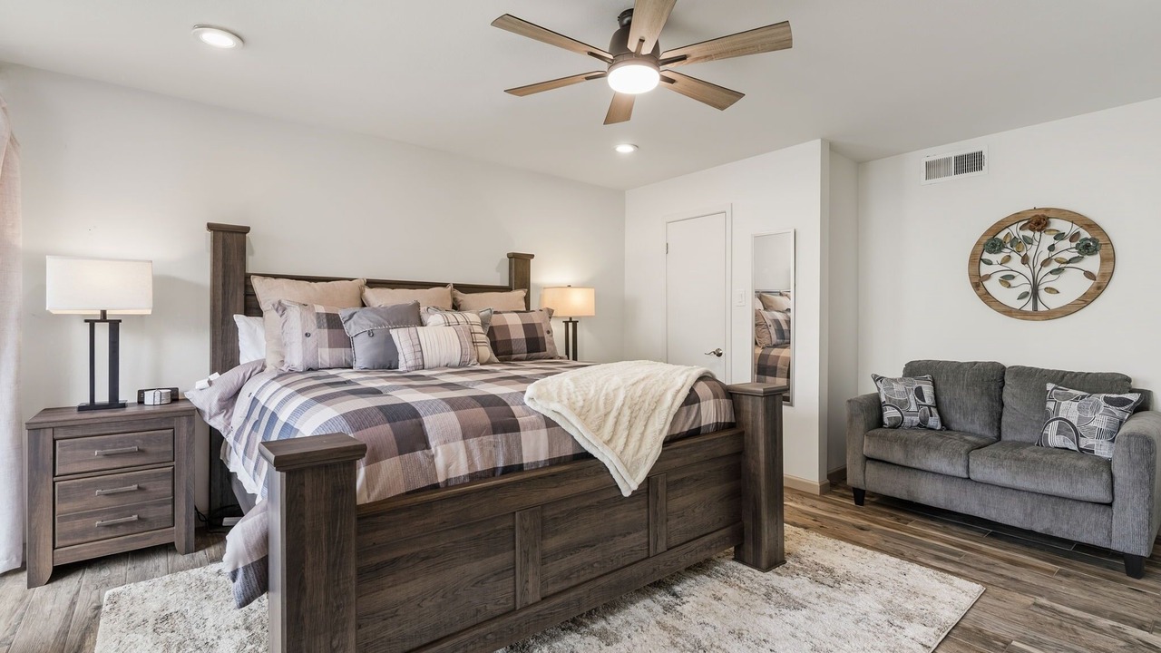 Photo of Bedroom in Walden on Lake Conroe