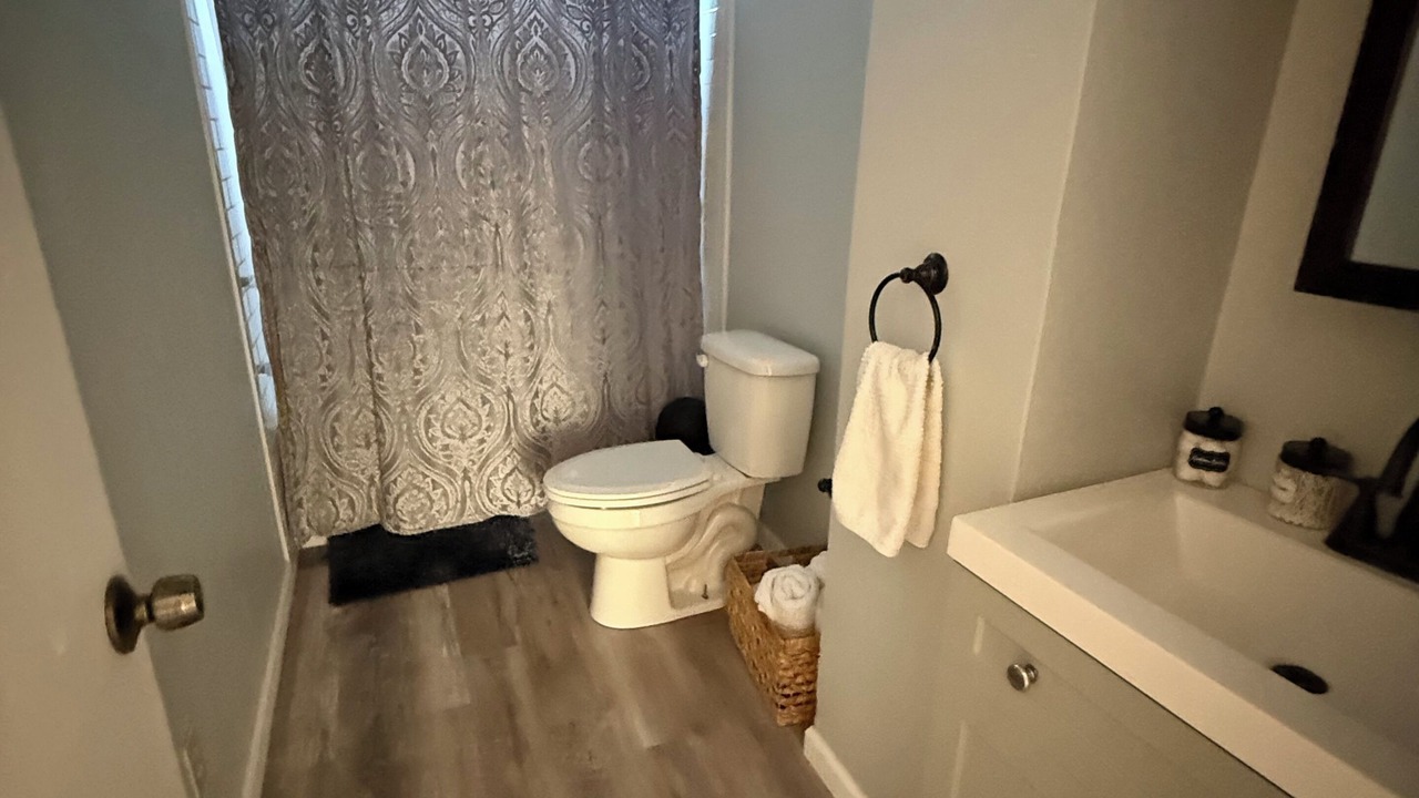 Photo of Bathroom in Roswell