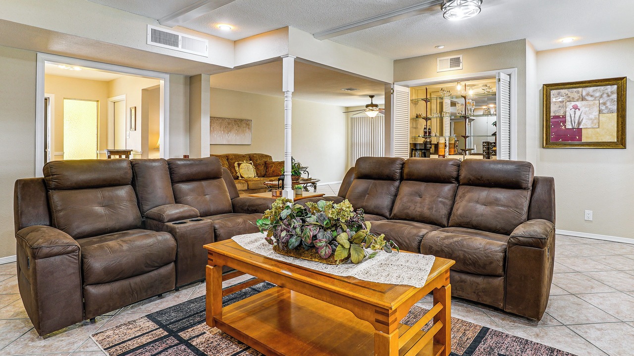 Photo of Livingroom in Northeast El Paso