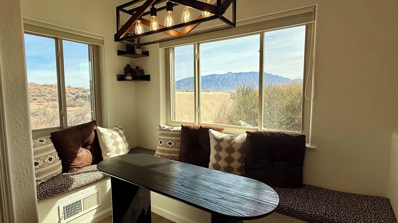 Photo of Livingroom in Rio Rancho