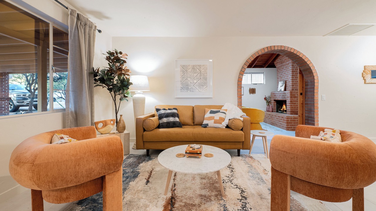 Photo of Livingroom in Tucson