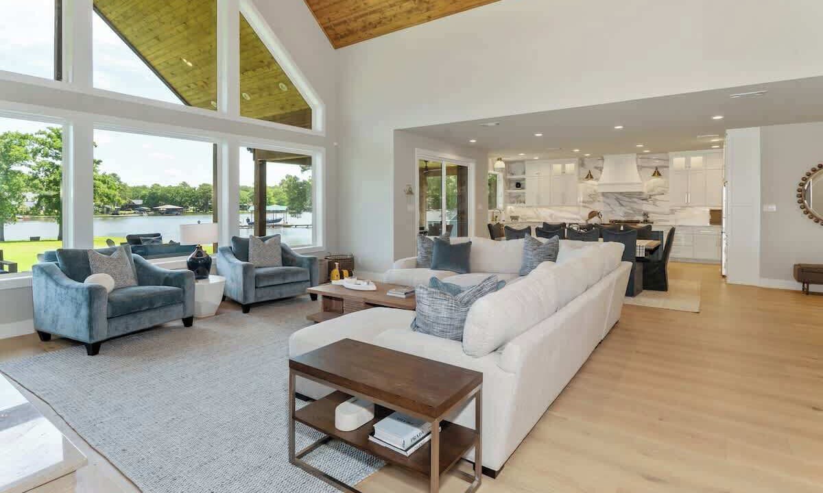 Photo of Livingroom in Tool