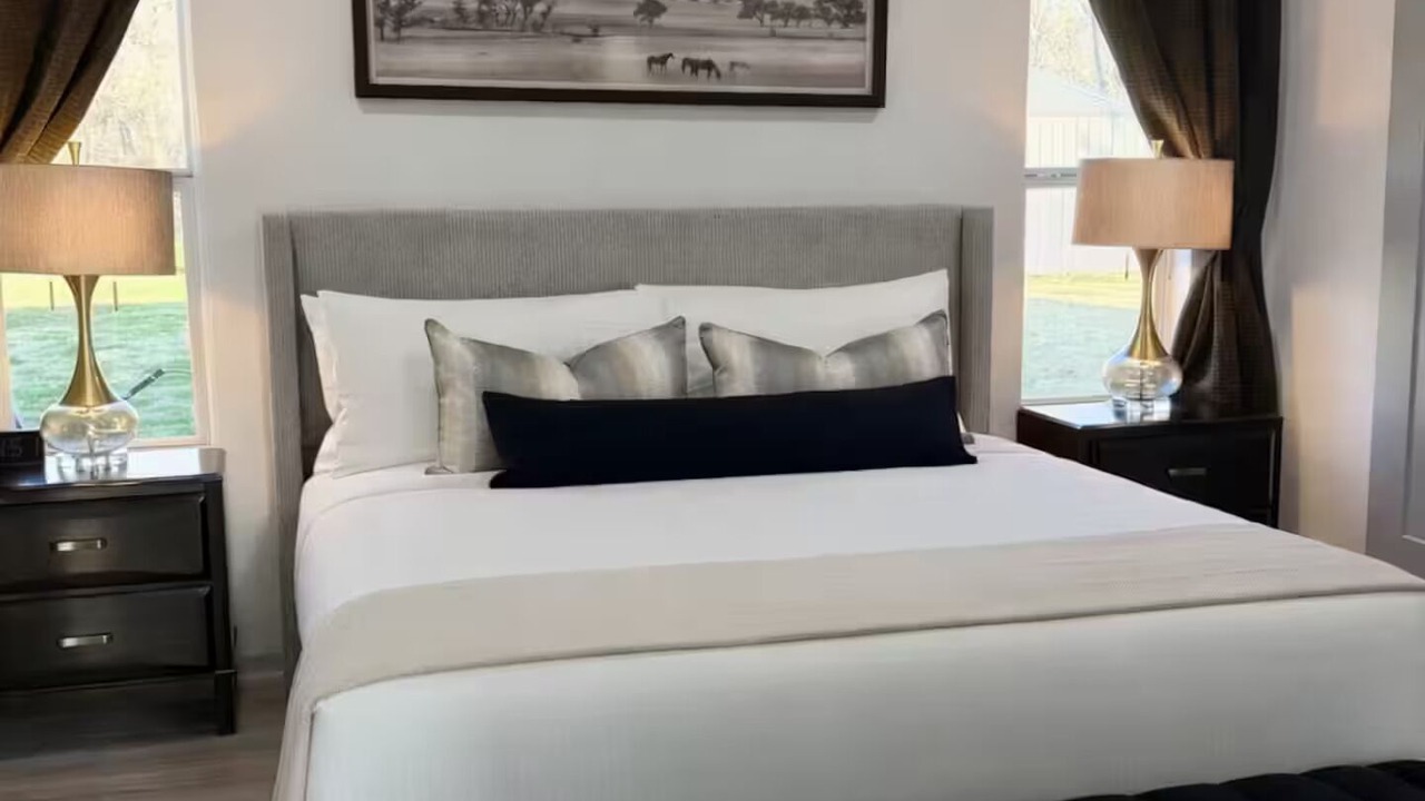 Photo of Bedroom in Brookshire