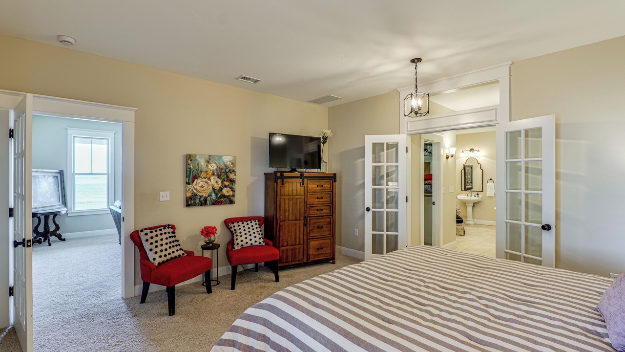Photo of Bedroom in Roswell