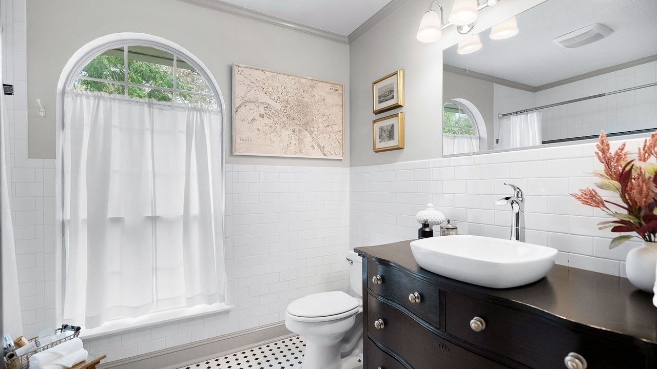 Photo of Bathroom in Weatherford