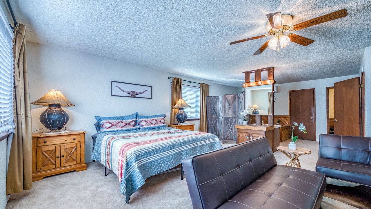 Photo of Bedroom in Ruidoso Downs