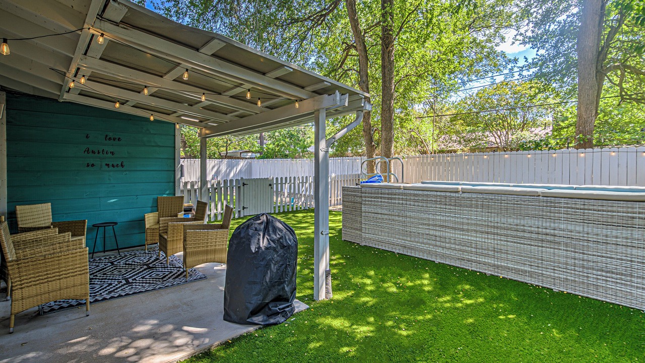 Photo of Outdoor in Barton Hills