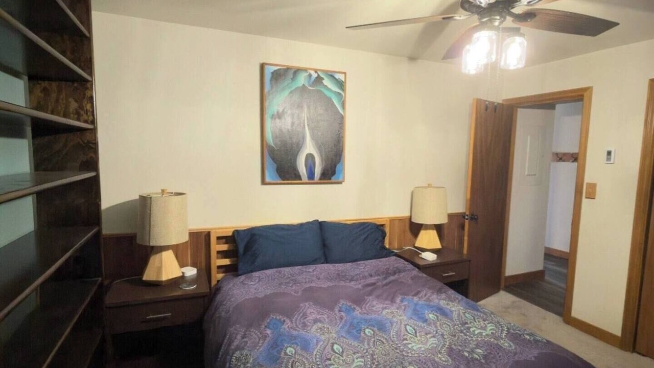 Photo of Bedroom in Hillcrest Estates