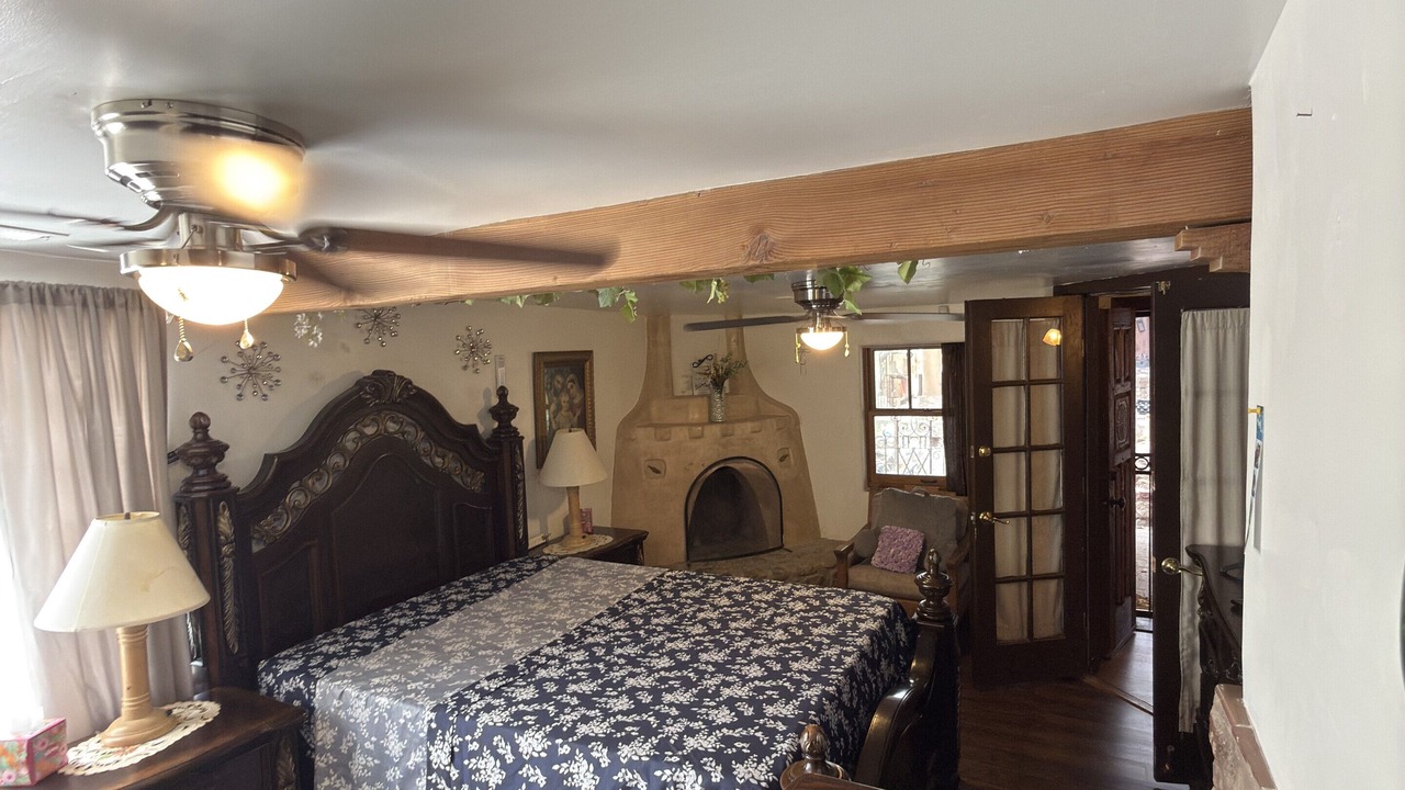 Photo of Bedroom in Sawmill Area