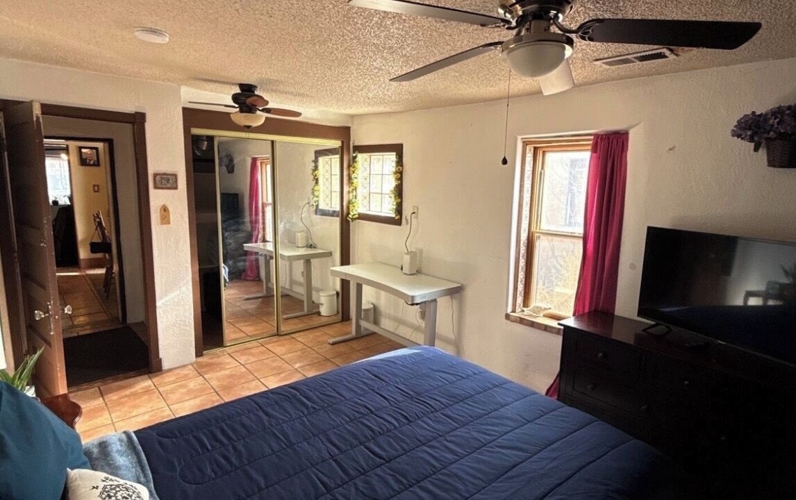 Photo of Bedroom in Sawmill Area