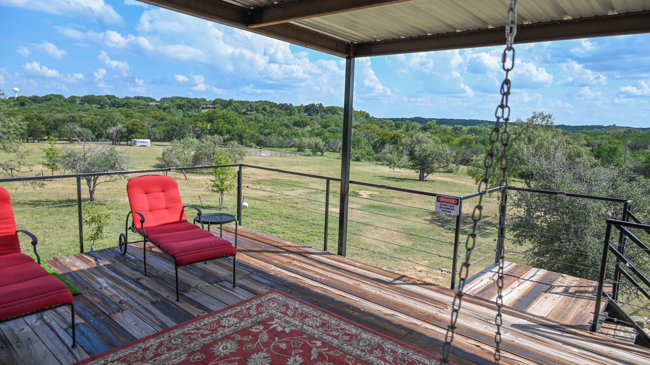 Photo of Patio Balcony in Gatesville