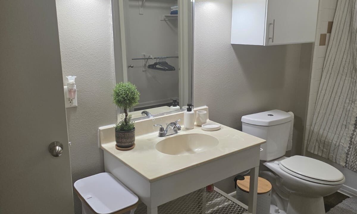 Photo of Bathroom in Legacy Park