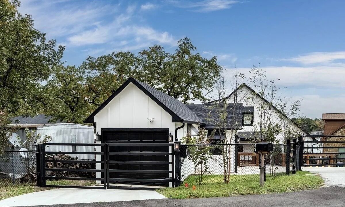 Photo of Outdoor in Carolyn Estates